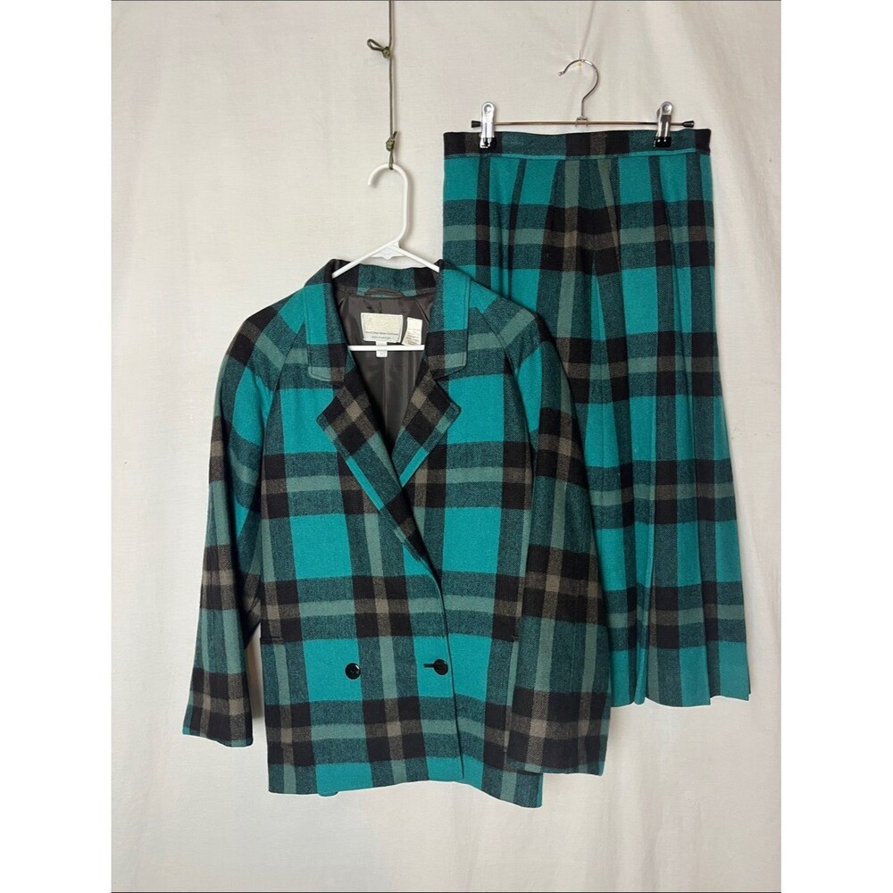 Vintage 1980s Zara Jael 100% Wool Made in Scotland 2 Piece Tartan Skirt Set